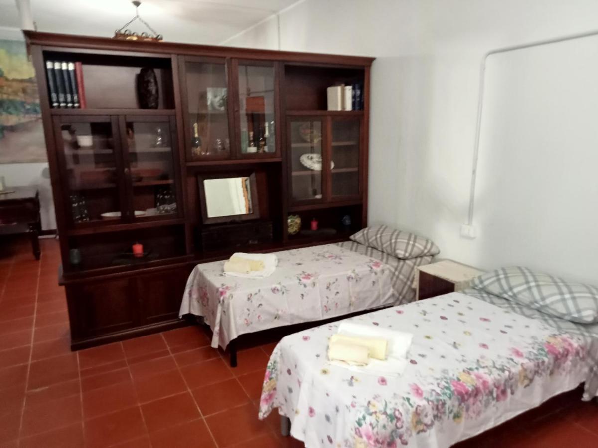 Il Colle Degli Ulivi San Calogero Exterior foto